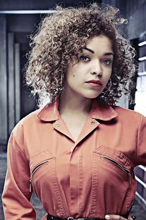 antonia thomas sex|Antonia Thomas Sex in Bathroom – Misfits (0:37)